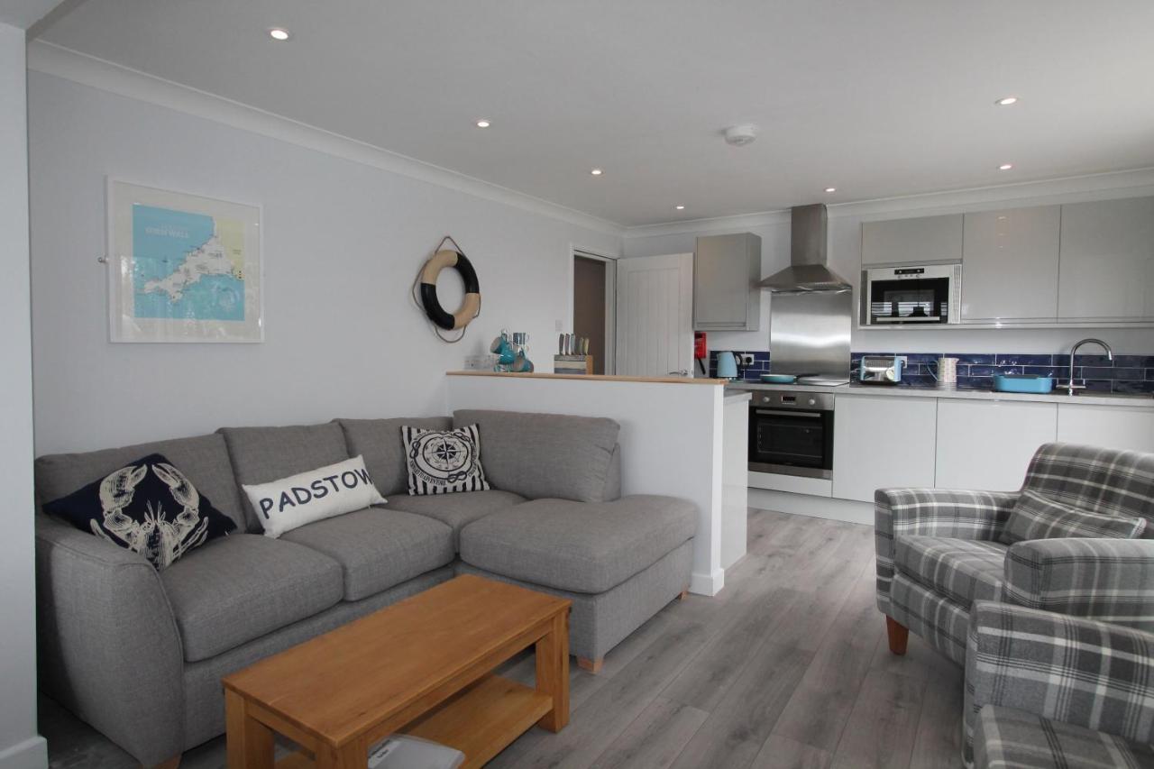 Mawgan Porth Apartments Eksteriør billede