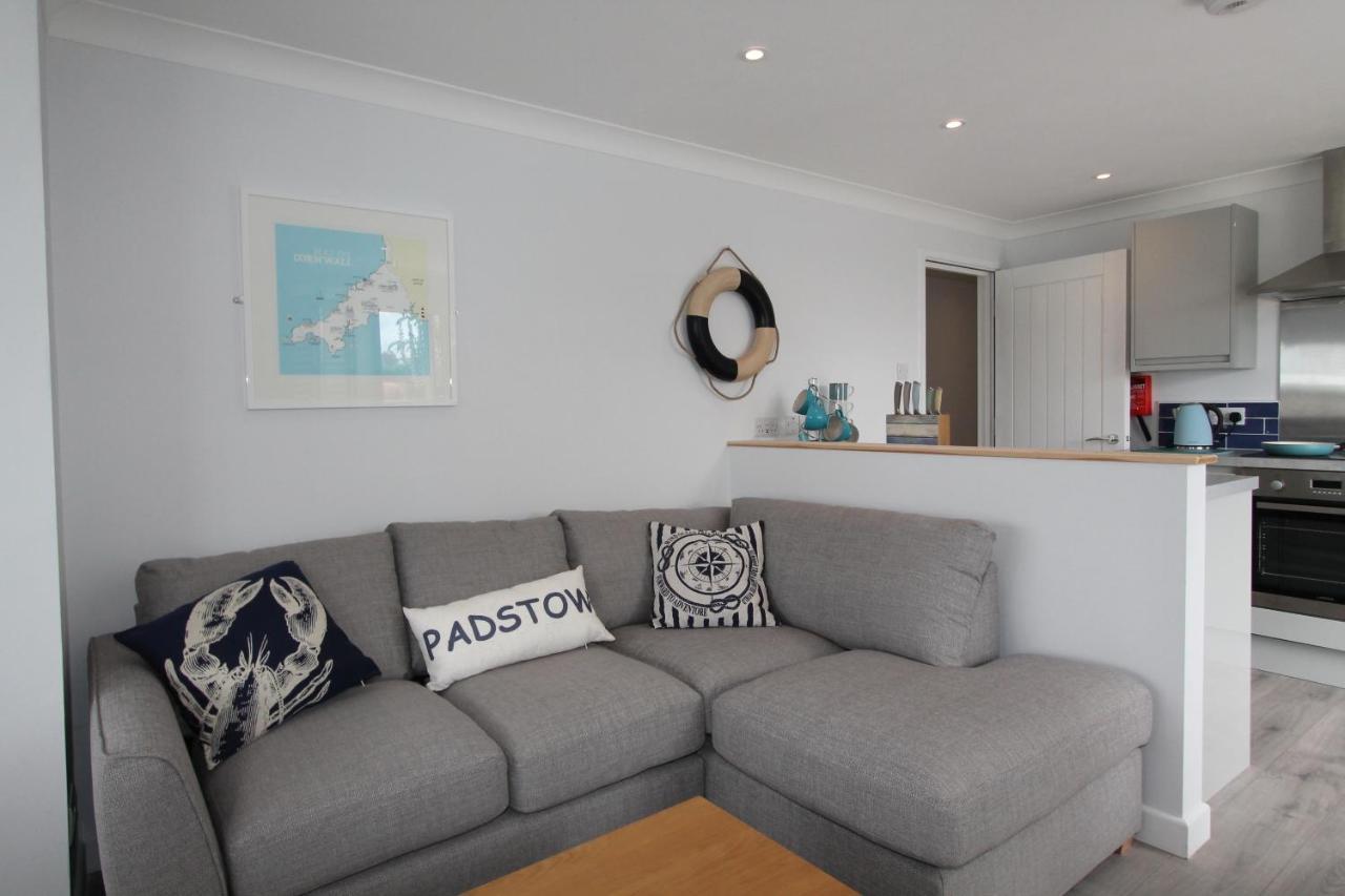 Mawgan Porth Apartments Eksteriør billede